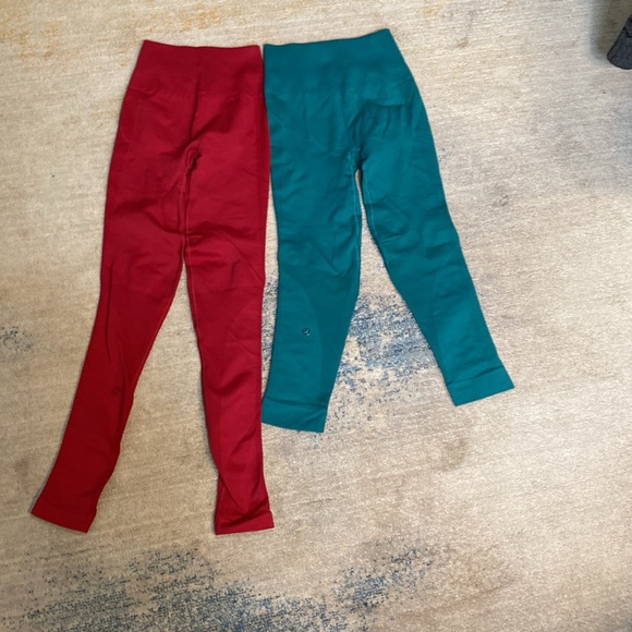 Lululemon Workout Set of 4 | Size 0 leggings, Size 4 tanks in GUC - Picture 2 of 13